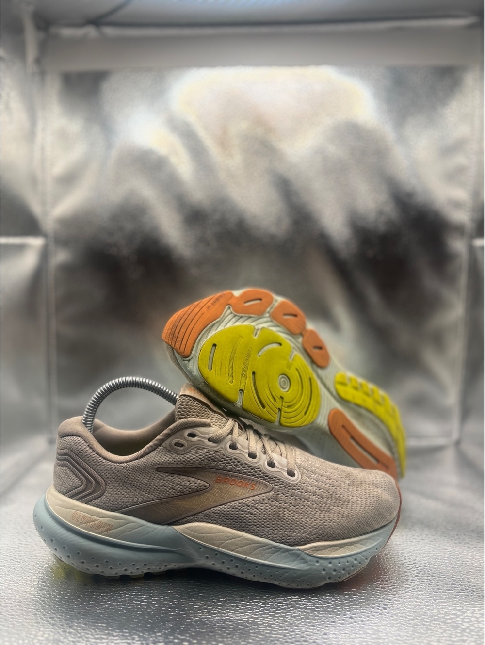 Brooks Glycerin 21 women's coconut running shoes